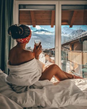 Rooms in Elements Resort, Zell am See with Girl Going Global
